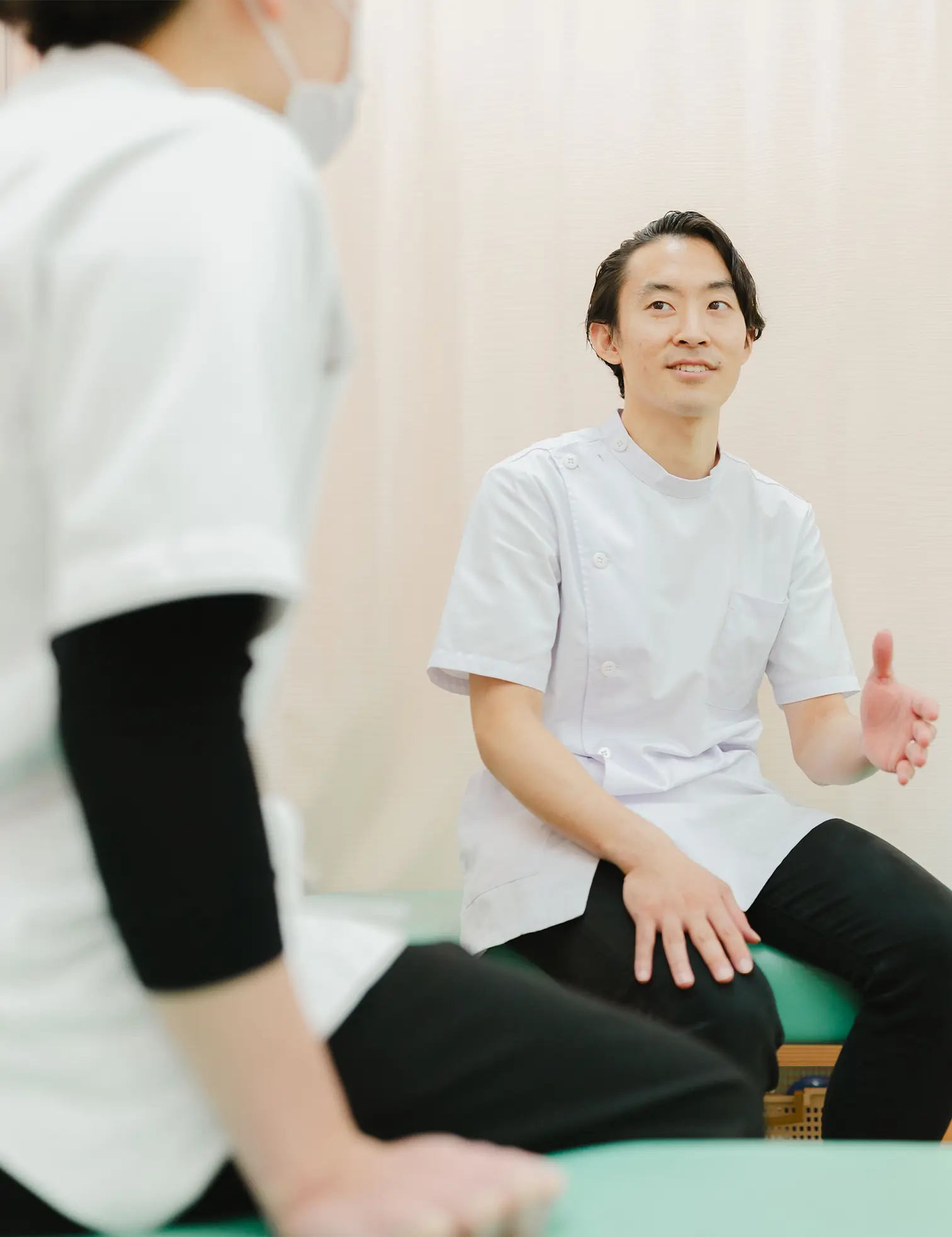 技術は当たり前、接遇や人間力も磨かれる独自の教育制度